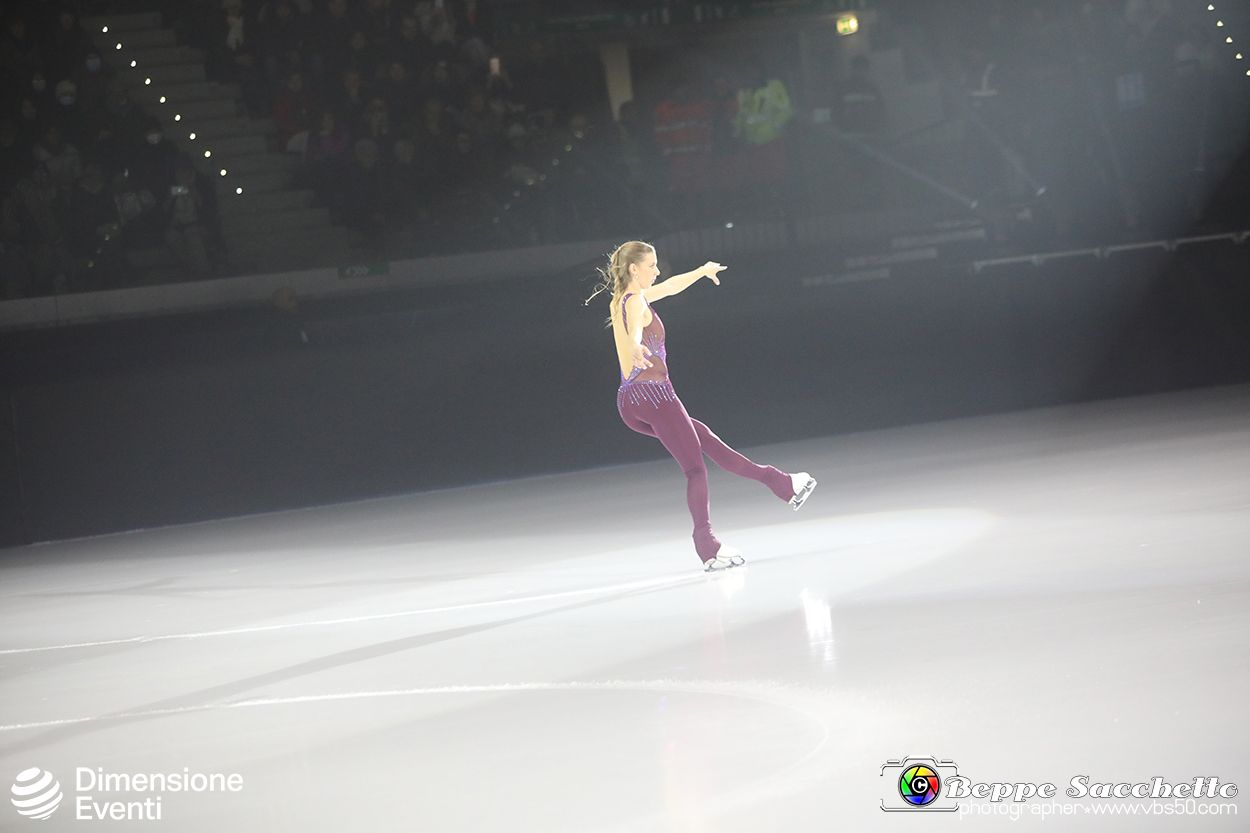 VBS_1685 - Monet on ice.jpg